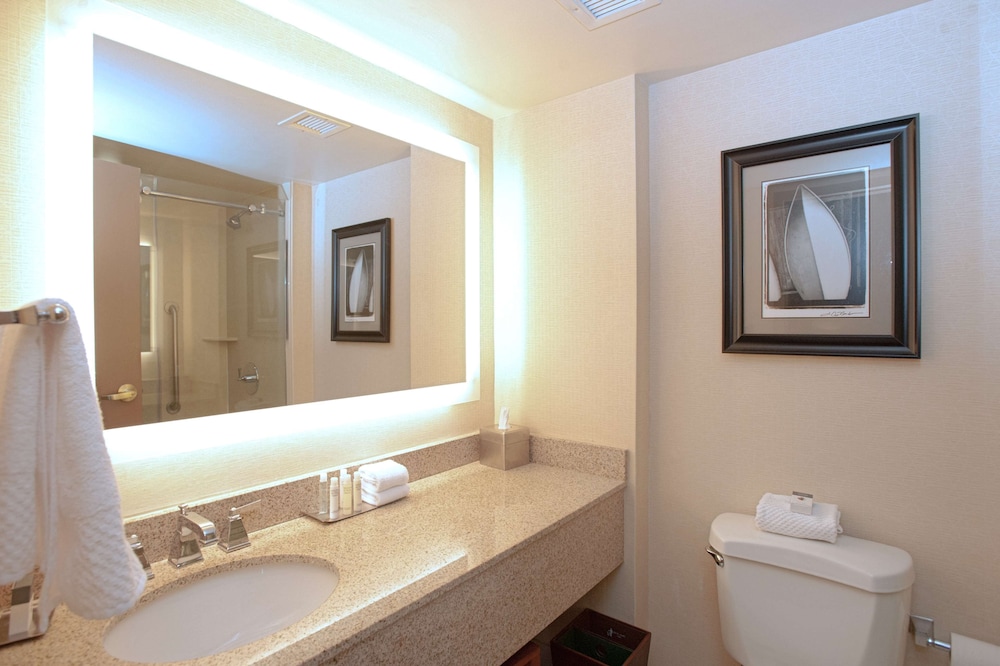 Doubletree By Hilton Boston North Shore 25/64