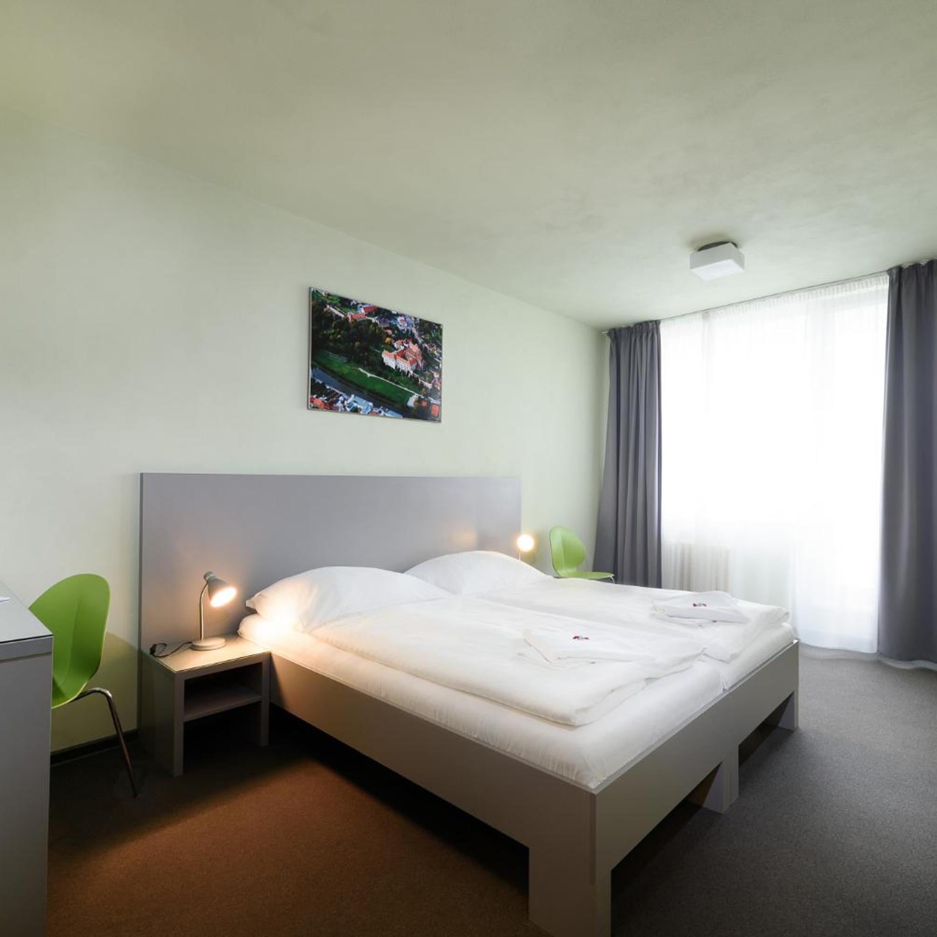 Hotel Atom Trebic 22/65