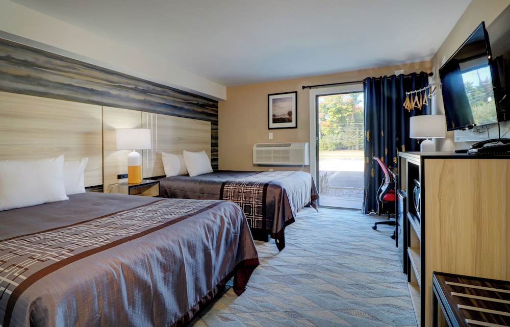 Yankee Clipper Inn, SureStay Collection by Best Western 10/50