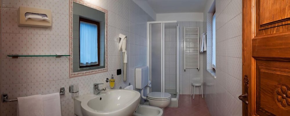 Hotel Crampon 13/69