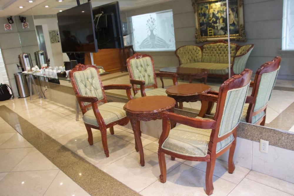 Residence L Heritage Aristoteles 140 By Bluebay Ex Suites Aristoteles 140 51/57