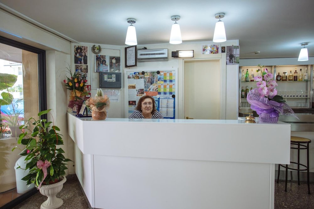 Hotel Diamante 4/50