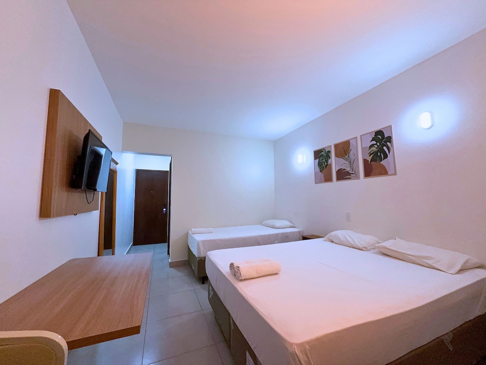 ROOM, TRIPLE