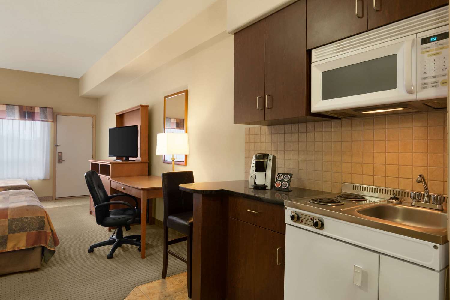 Ramada By Wyndham Drayton Valley 22/26