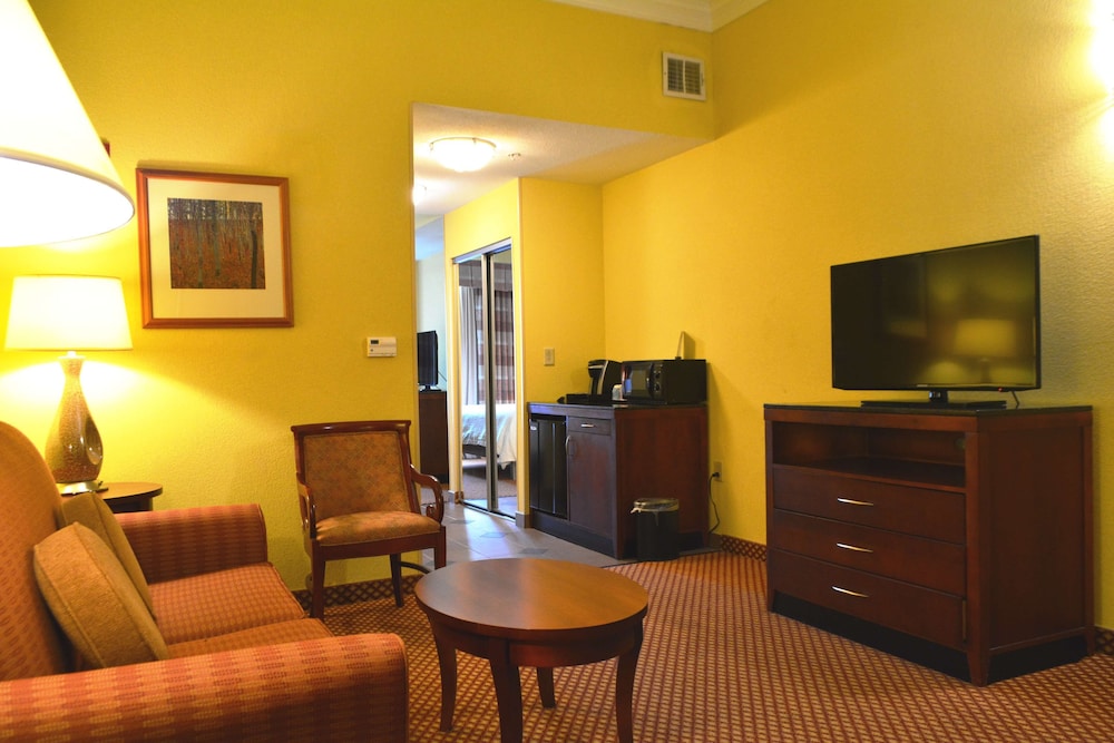 HILTON GARDEN INN HOUSTON WEST - KATY 37/59