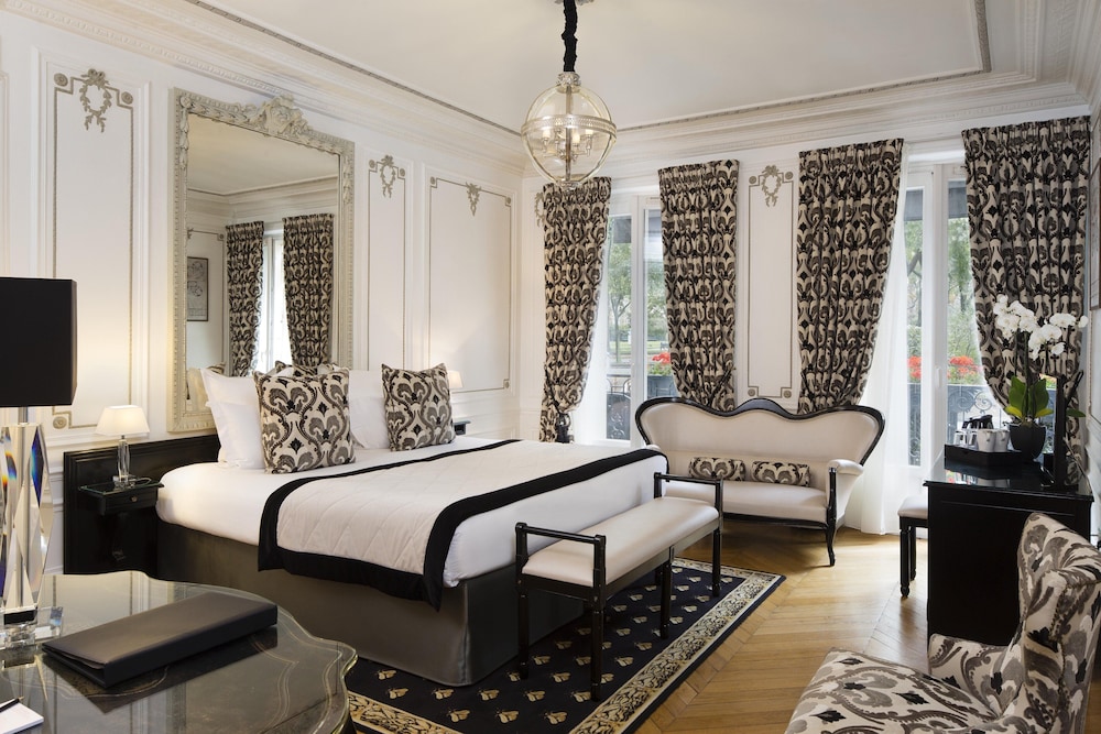 Hotel Spa de Latour Maubourg 32/70
