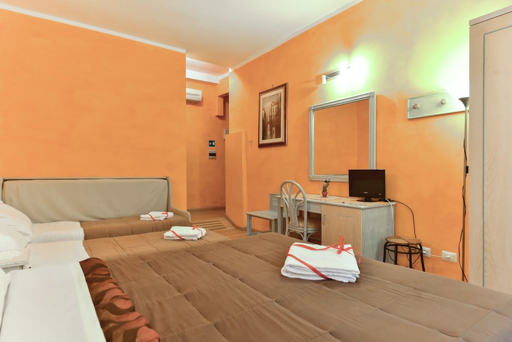 Trani B T Rooms 35/46