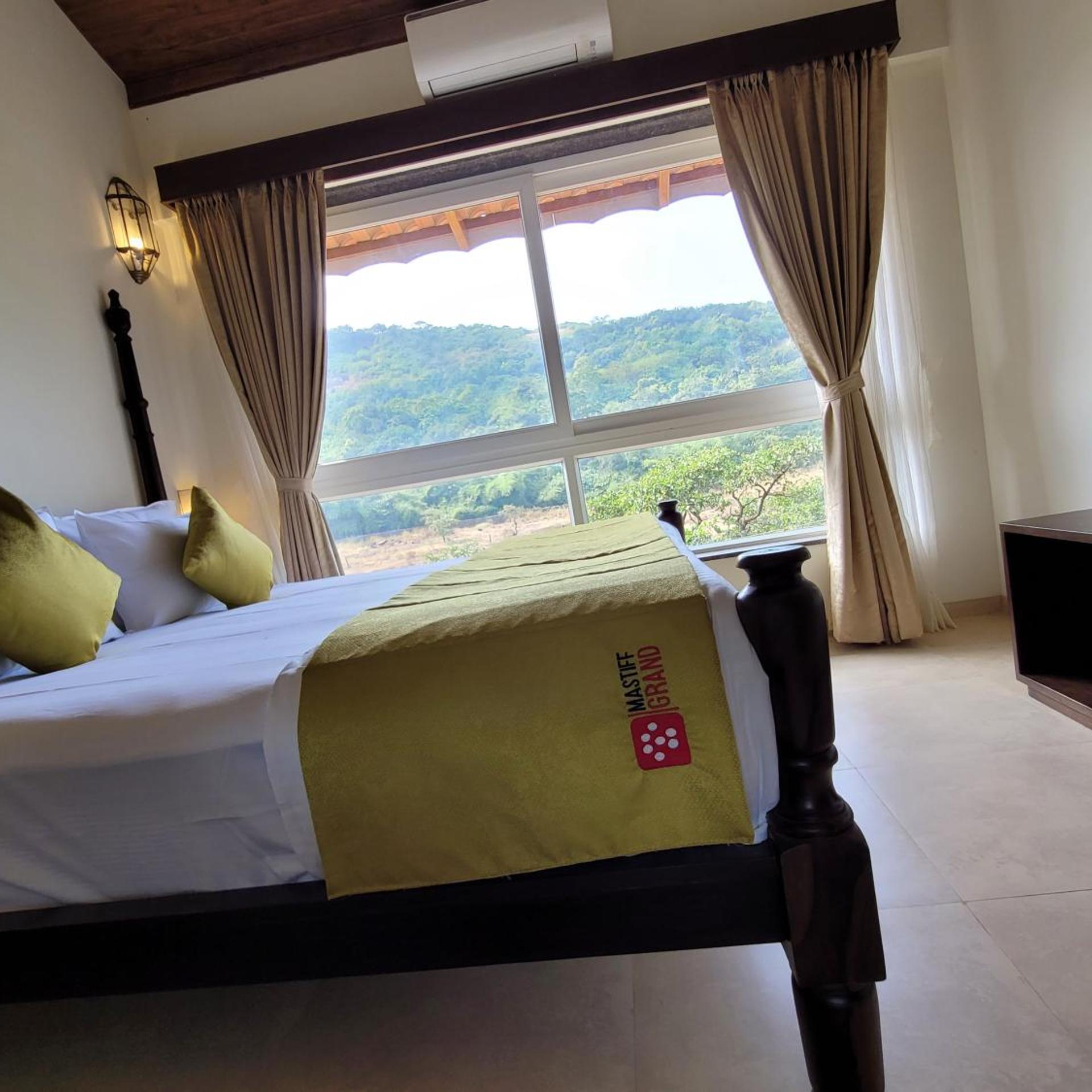 استوديو بسرير كينج، Mastiff Grand La Villae Resort, Lonavala 4/6