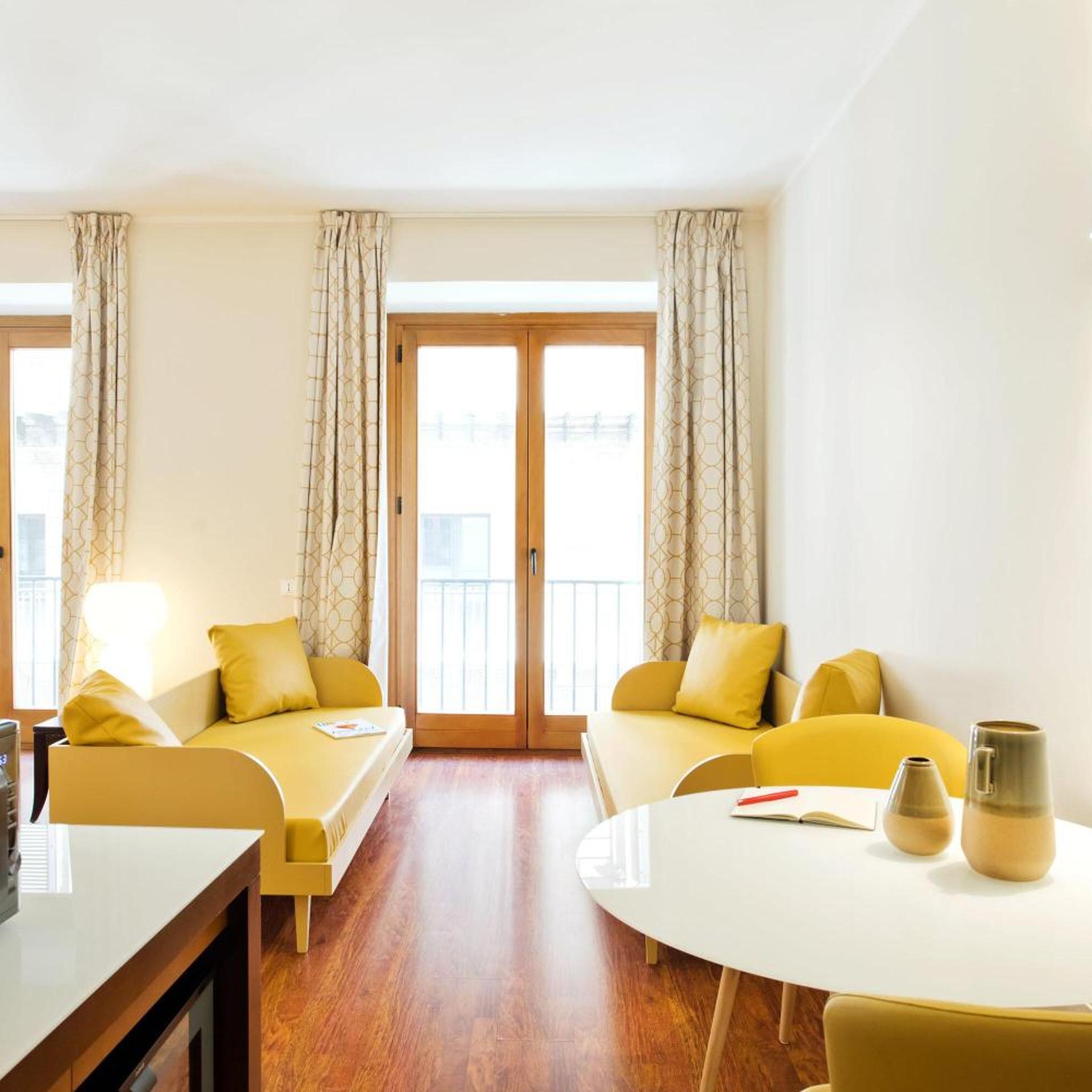 جناح جونيور، B&B Hotel Palermo Quattro Canti 5/9