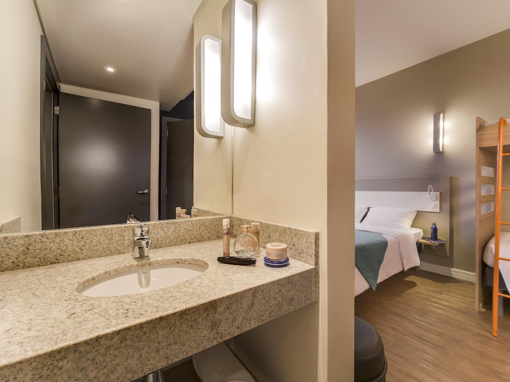 ibis Budget Farroupilha 59/60