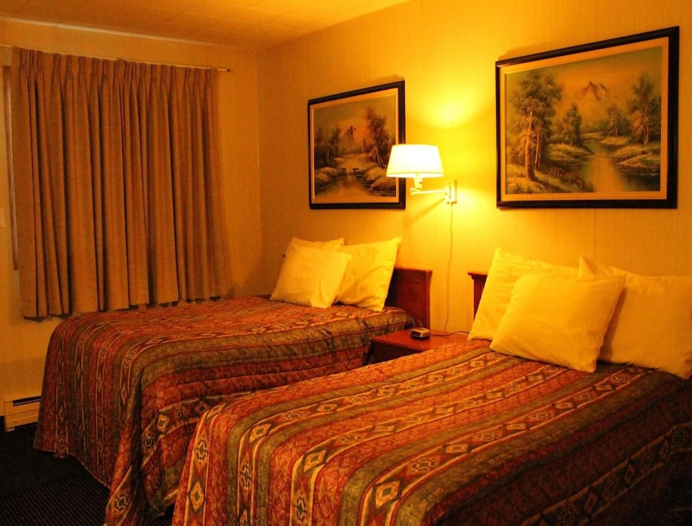 Tel Star Motel 38/50