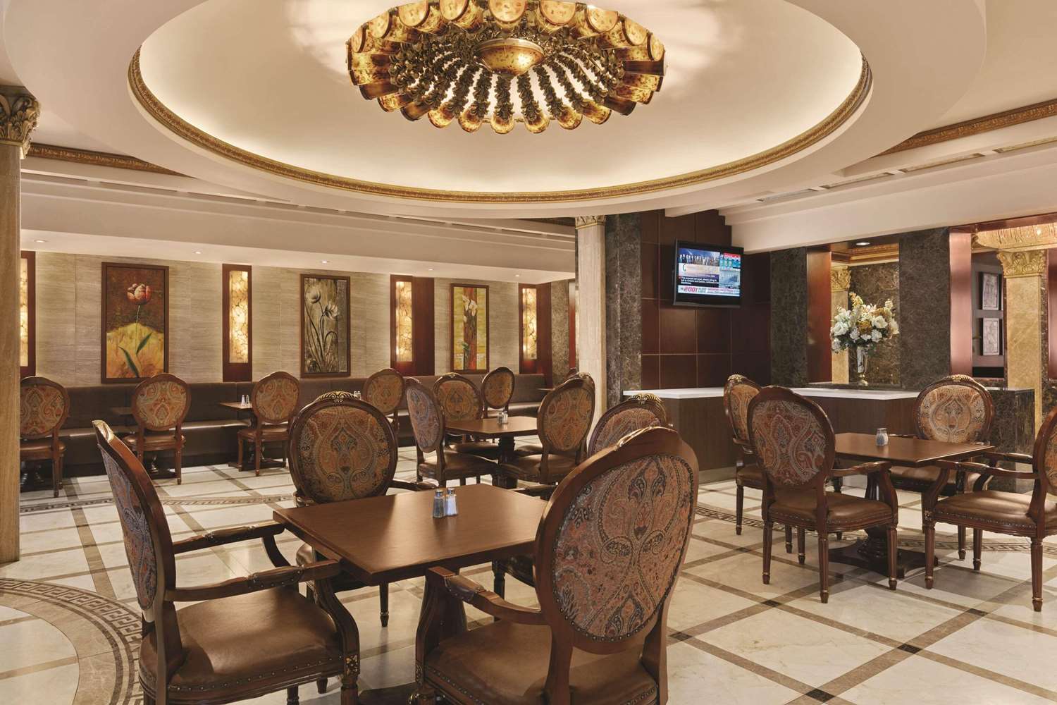 restaurant cafeteria