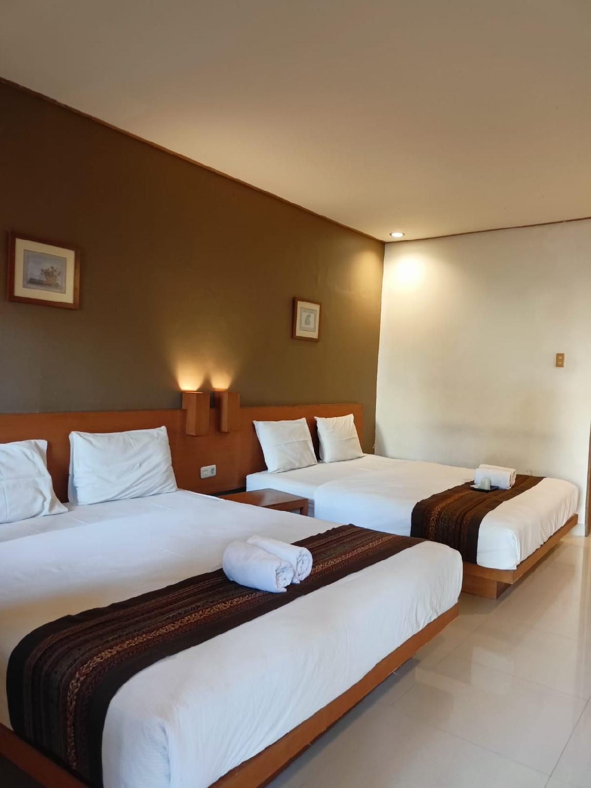 Nyiur Resort Hotel 9/32