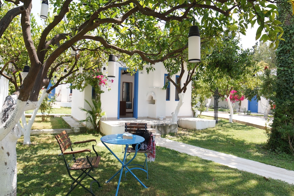RISUS GARDEN MARINA HOTEL KUSADASI 41/48