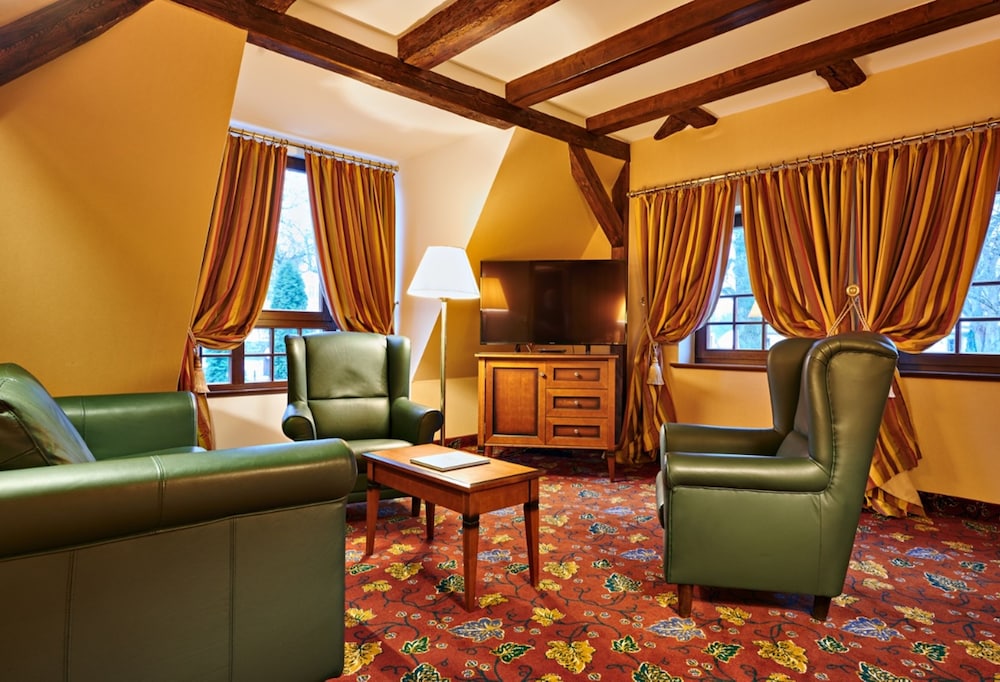 Schlosshotel Wendorf 25/50