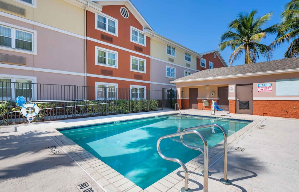 Extended Stay America West Palm Beach Northpoint Corporate Park 58/61