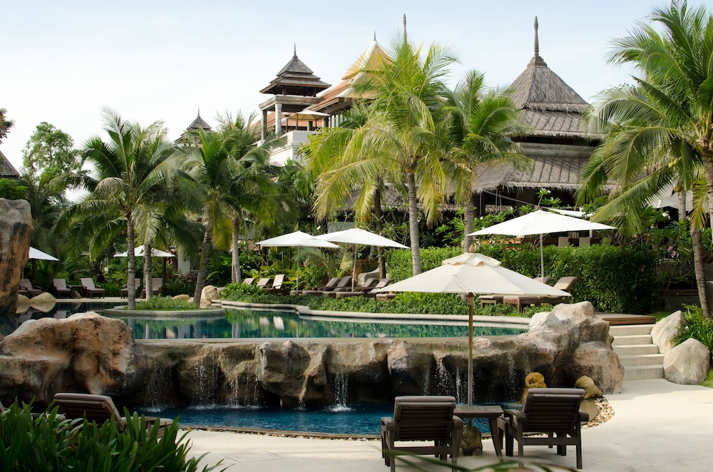 ROYAL MUANG SAMUI VILLAS 63/72
