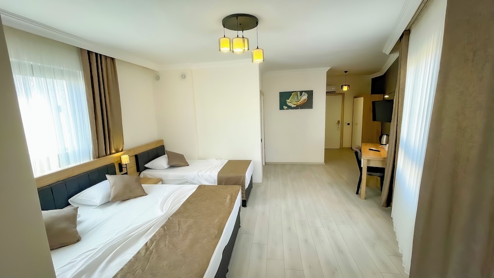 Bloomtalya Hotel 30/64