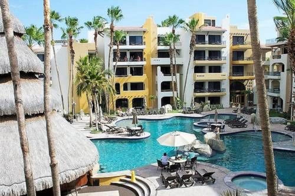 Marina Fiesta Resort and Spa 5/62