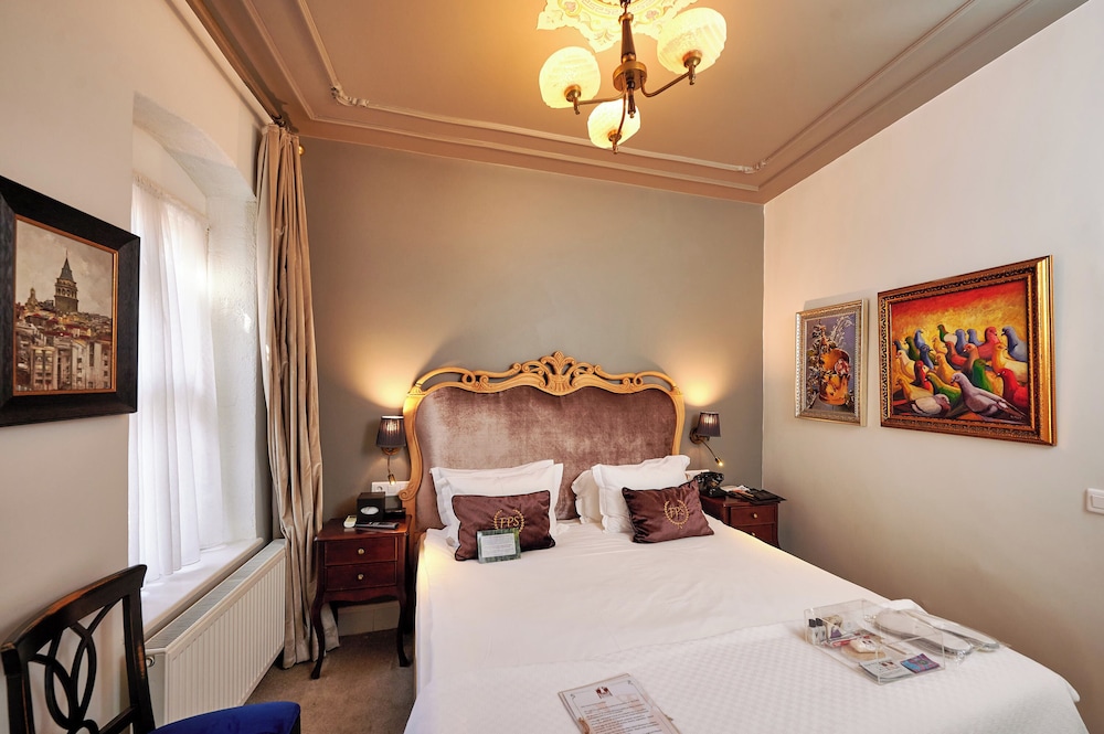 SUPERIOR, DOUBLE BED