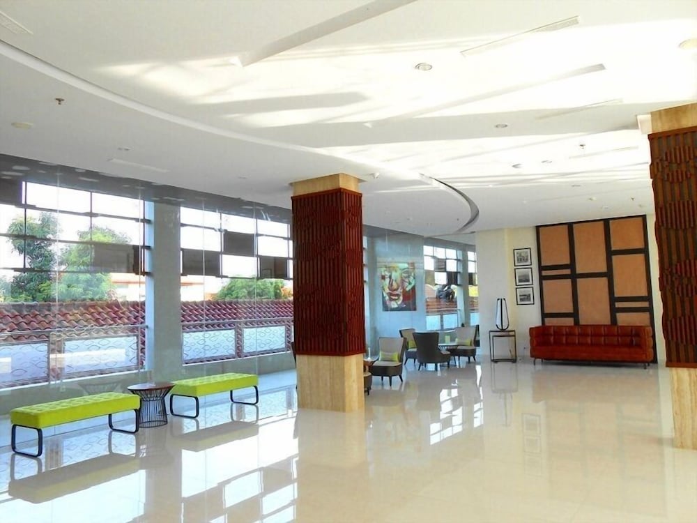 Hotel Primebiz Tegal 16/60