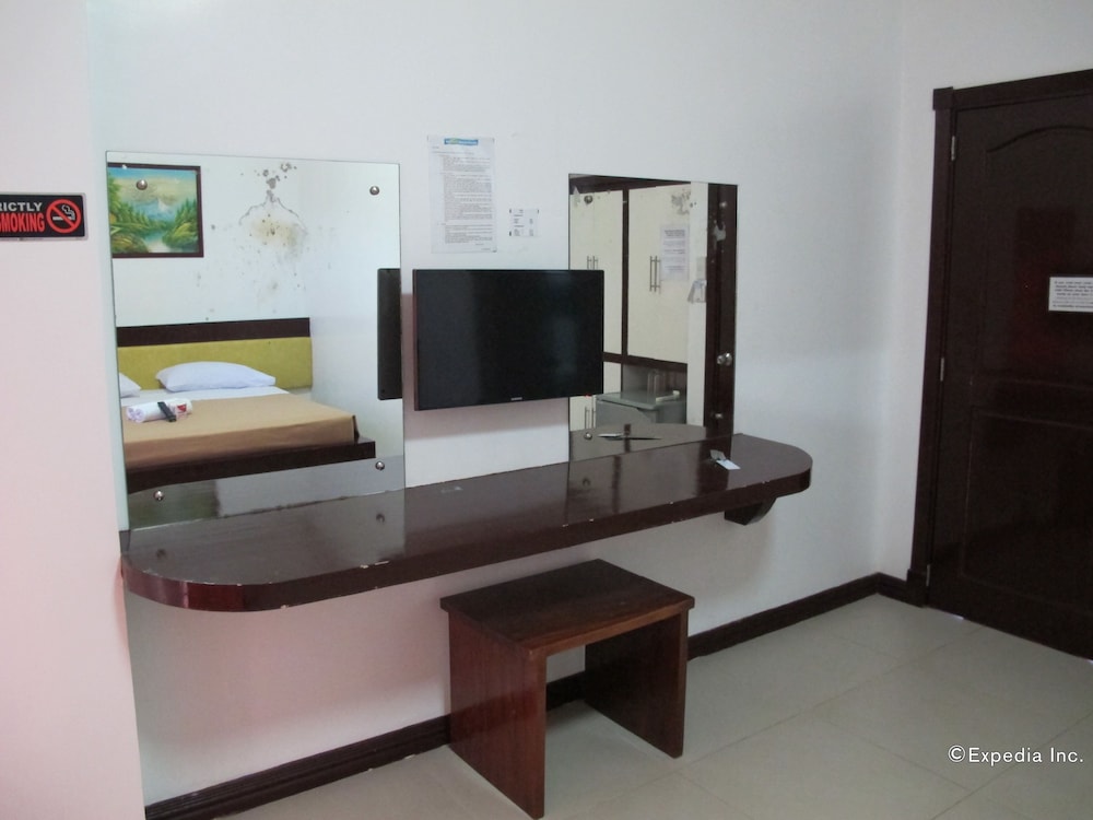 Seashore Beach Resort 35/58