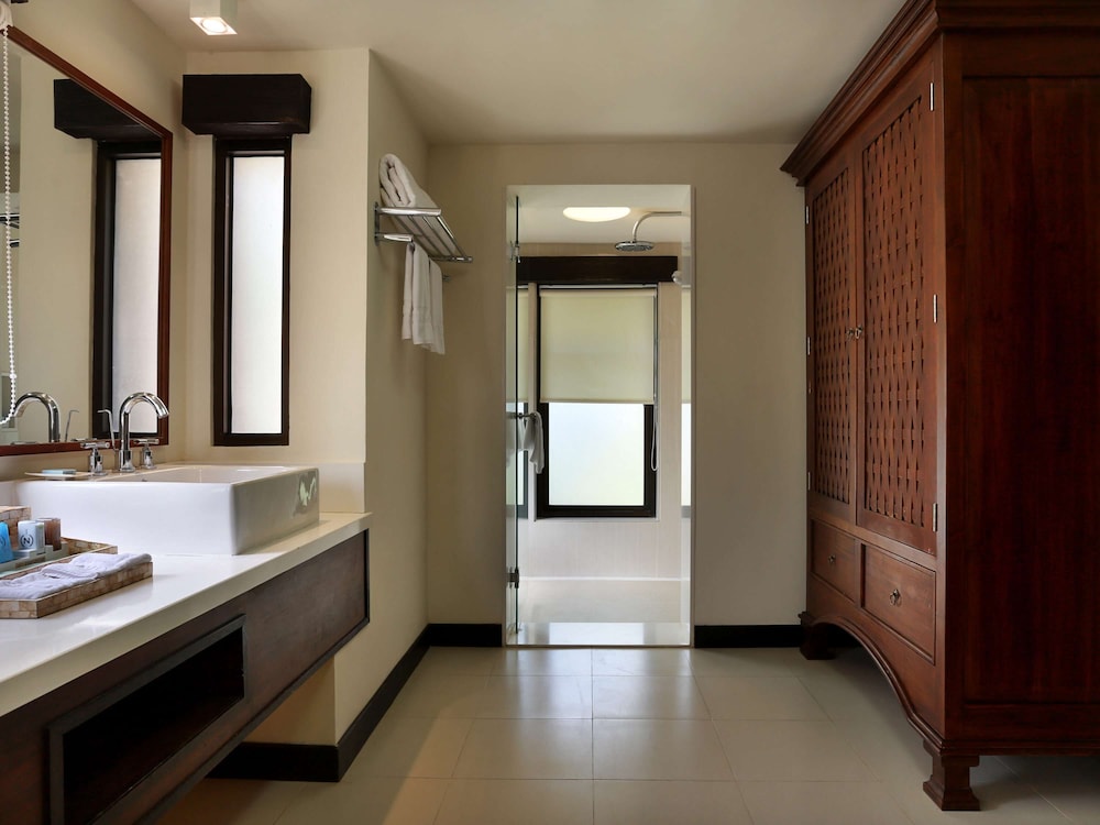 Novotel Lombok Resort and Villas 39/80