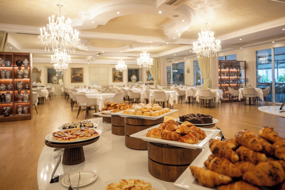 Grand Hotel Liberty 37/50