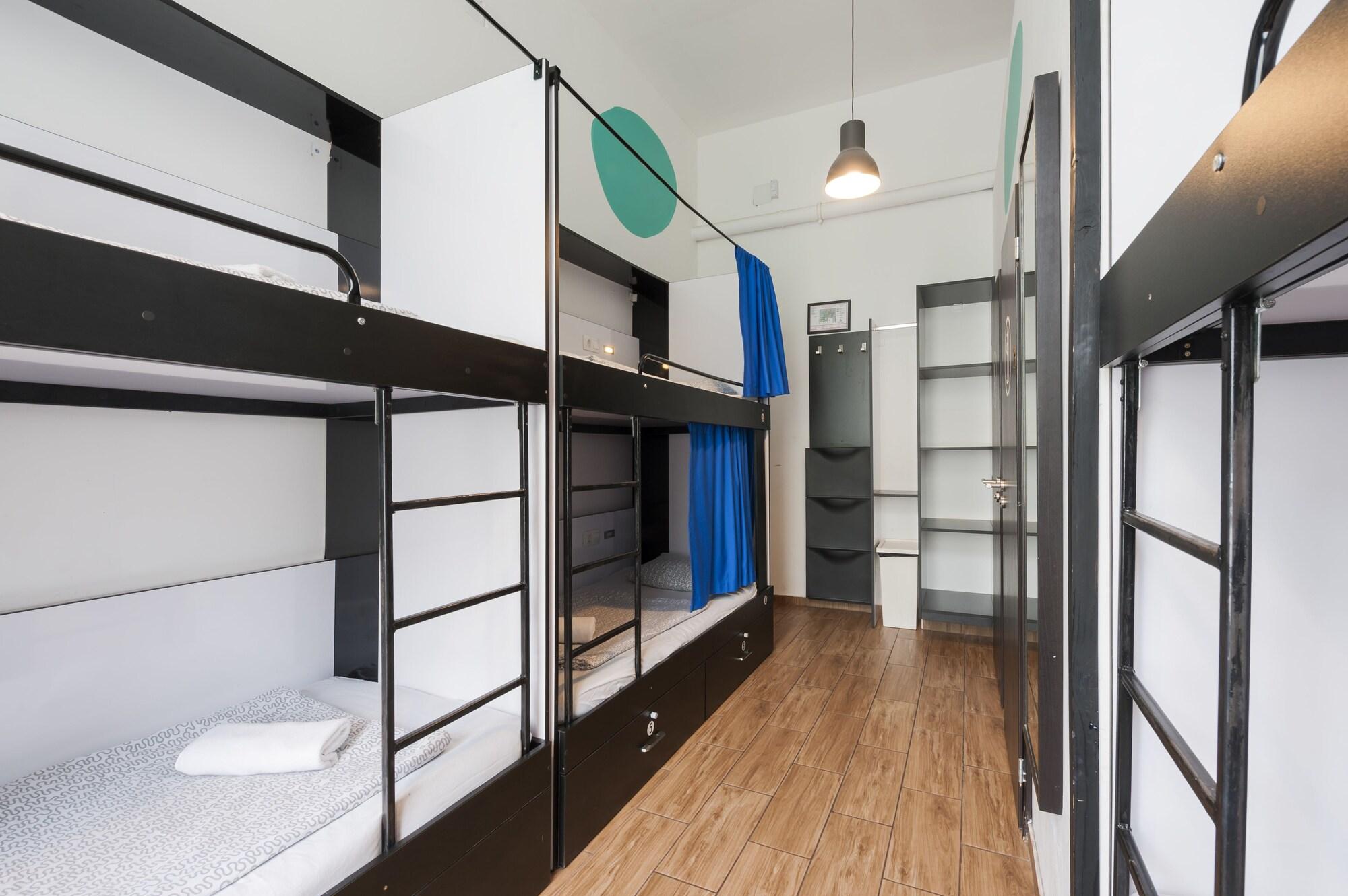 Adagio Hostel 1.0 Oktogon 16/65