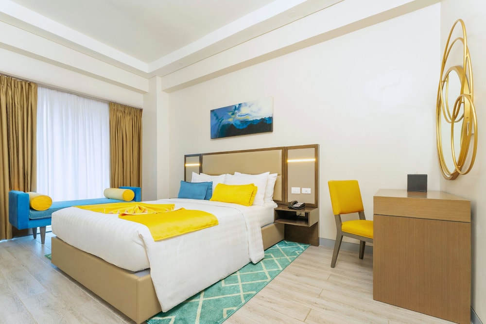 Room at Savoy Hotel Mactan, LAPU-LAPU