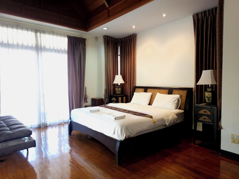 Punnapha Pool Villa Pattaya 18/49