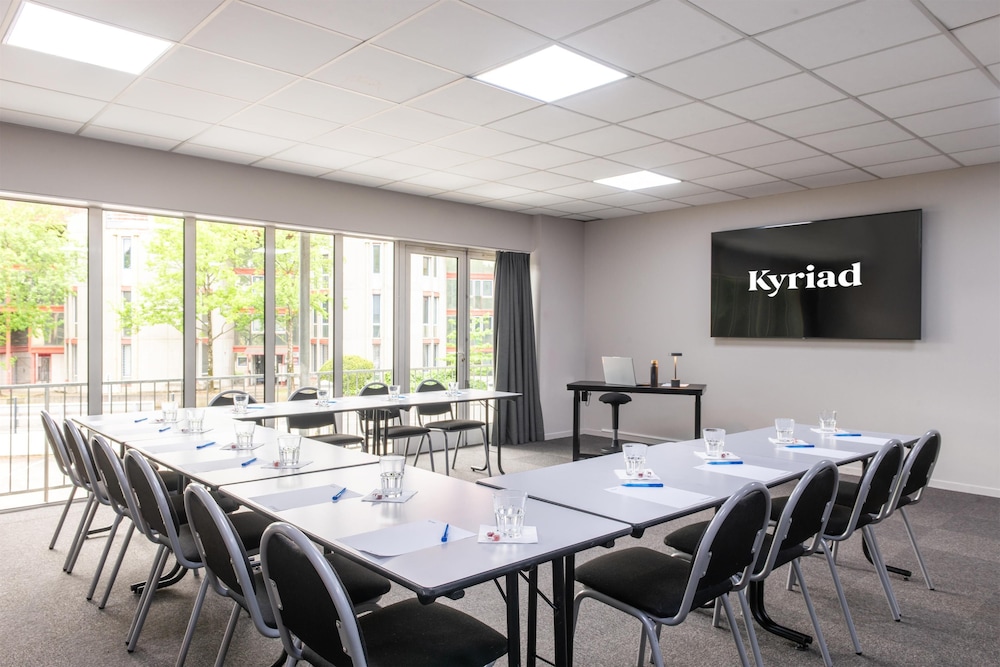 KYRIAD LYON SUD - GIVORS 33/50