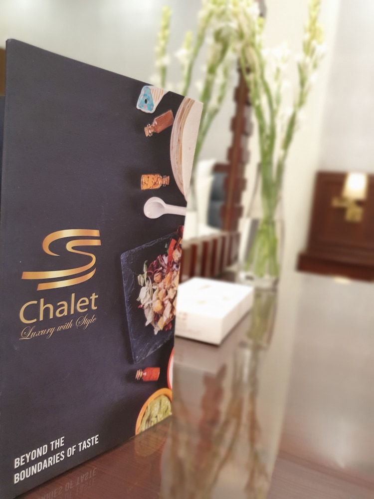 S Chalet Multan 7/44