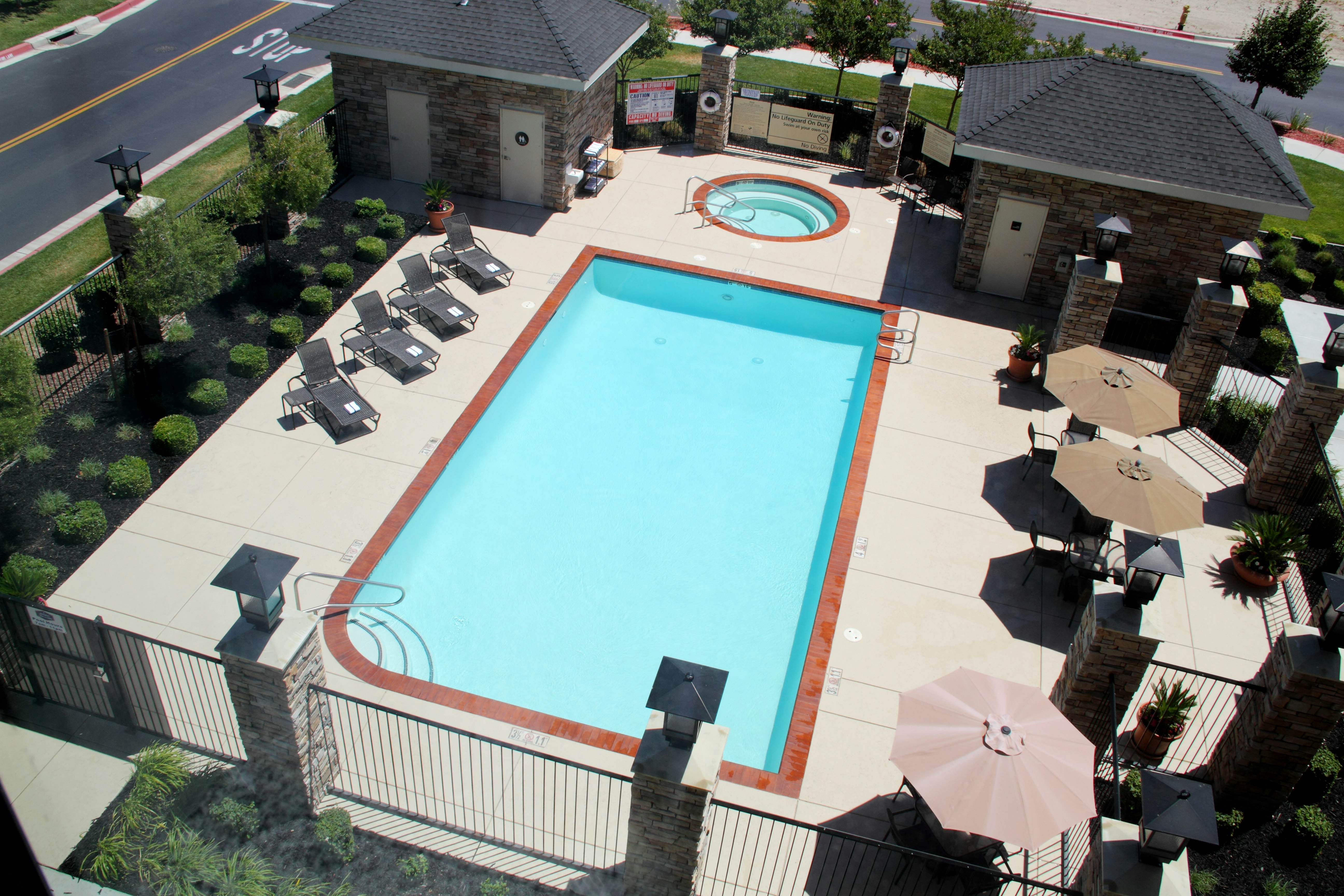 Hampton Inn Suites Manteca 4/50