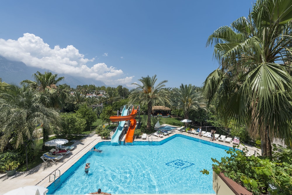 Asdem Park Hotel 25/28