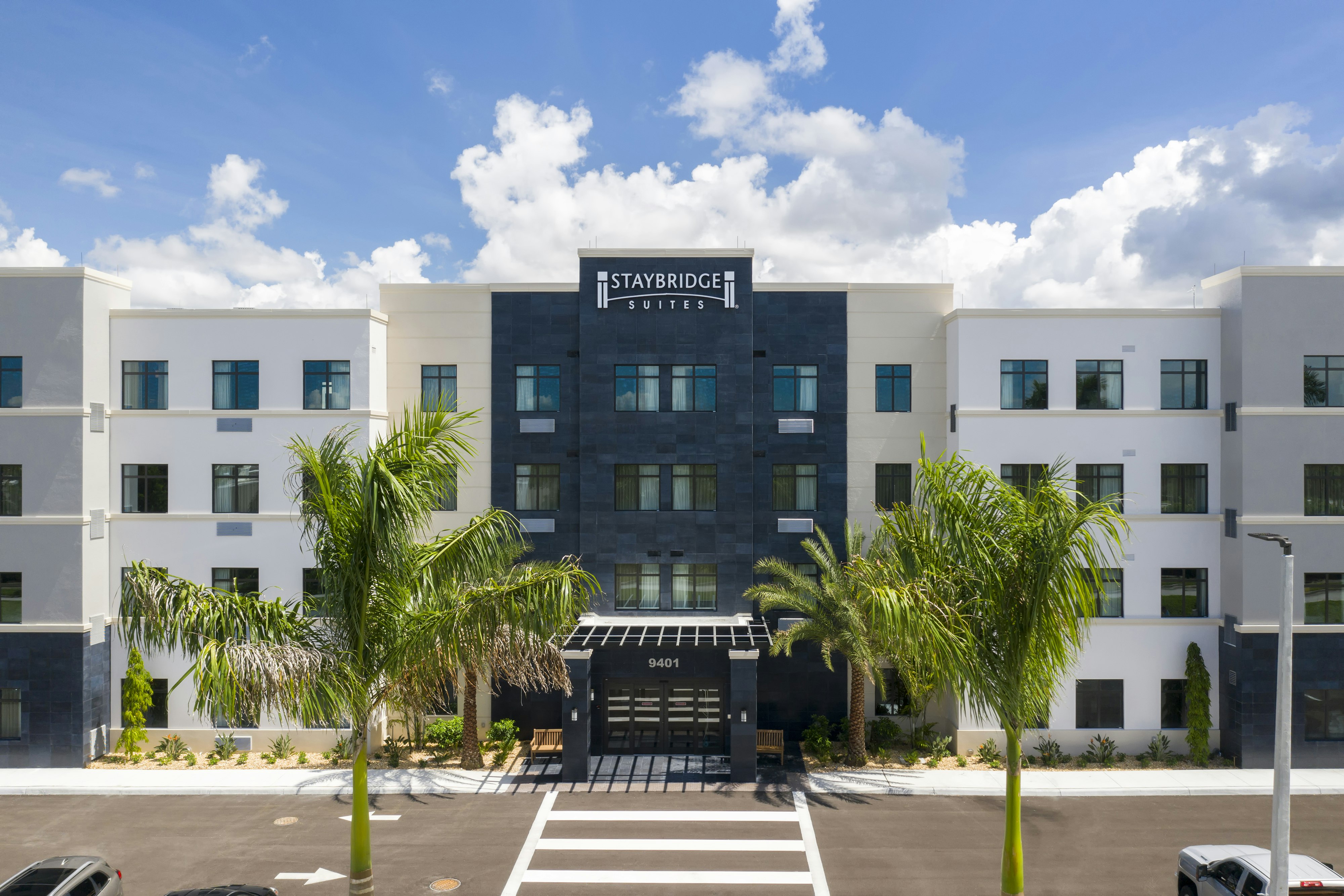 Staybridge Suites Naples Marco Island 59/75