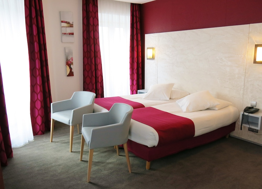 Hotel The Originals Strasbourg Centre Gare Le Bristol 8/43