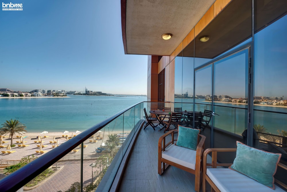 Tiara Residences by Bnbme Holiday Homes Rental LLC