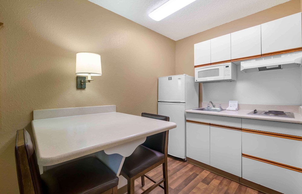 Extended Stay America Boca Raton - Commerce 55/64