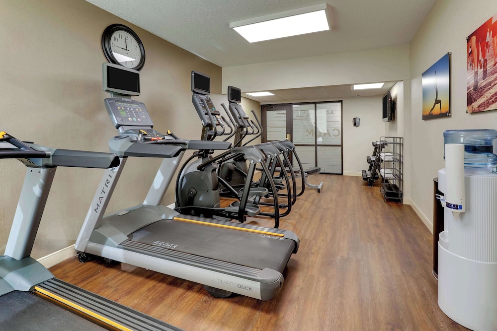 DRURY INN AND SUITES ATLANTA MARIETTA 22/50