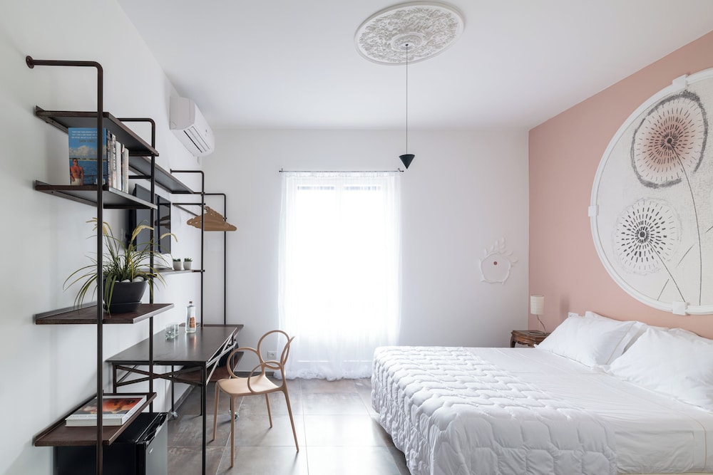 Hotel Minerva 12/50