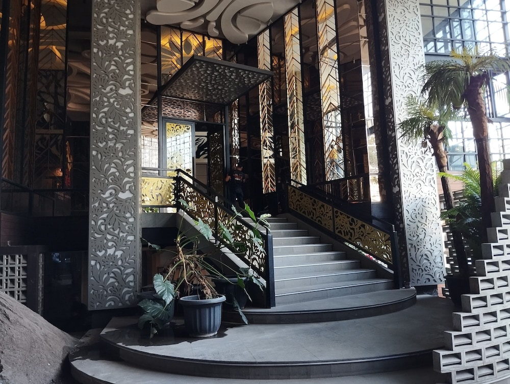 Avery de Grand City Hotel Bandung 5/48