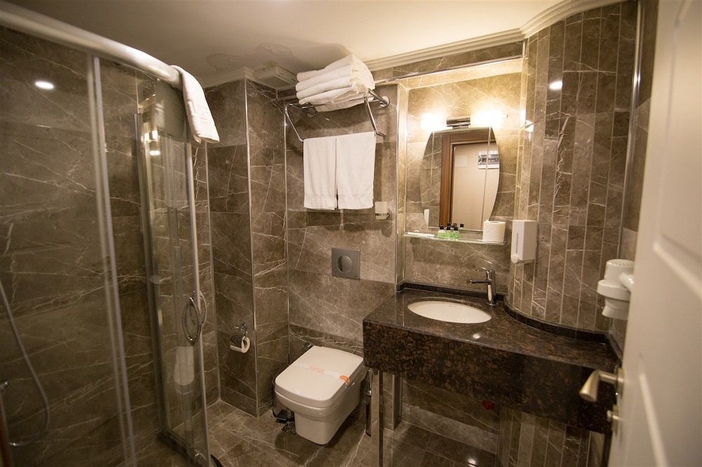 Huzur Thermal Hotel 47/50