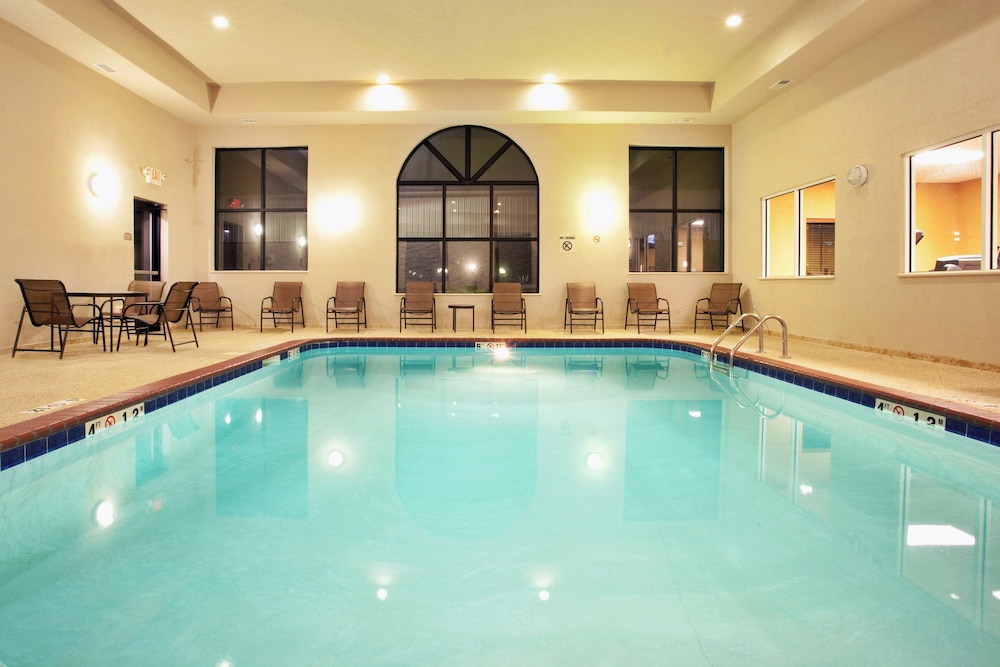 Holiday Inn Express & Suites Claypool Hill (Richlands Area) 43/63