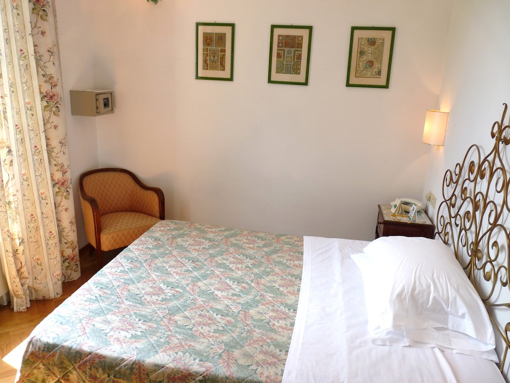 Classic Hotel 20/66
