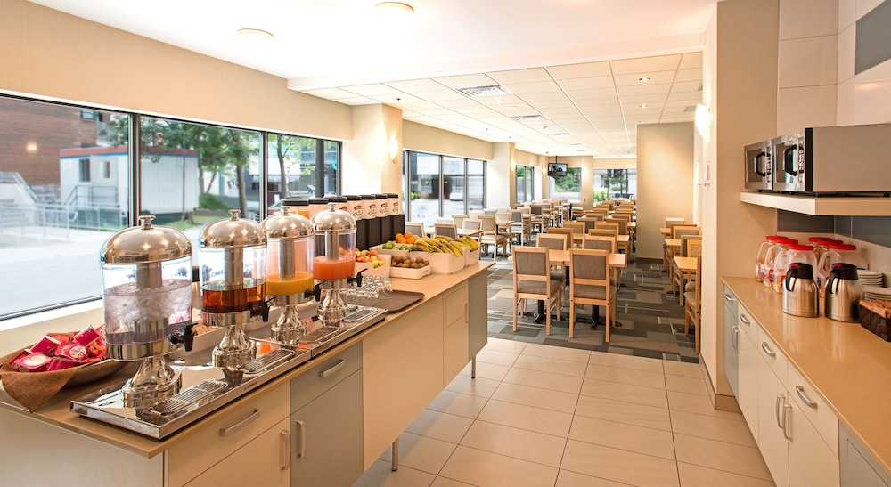 L Appartement Hotel 45/51