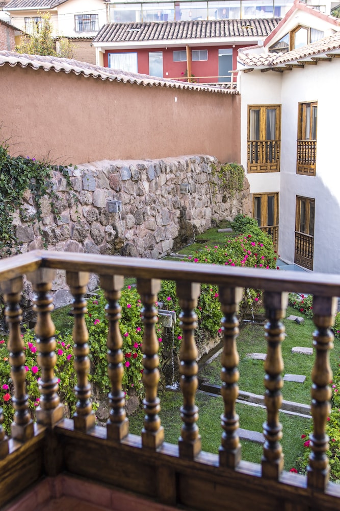 ANTIGUA CASONA SAN BLAS 3/72