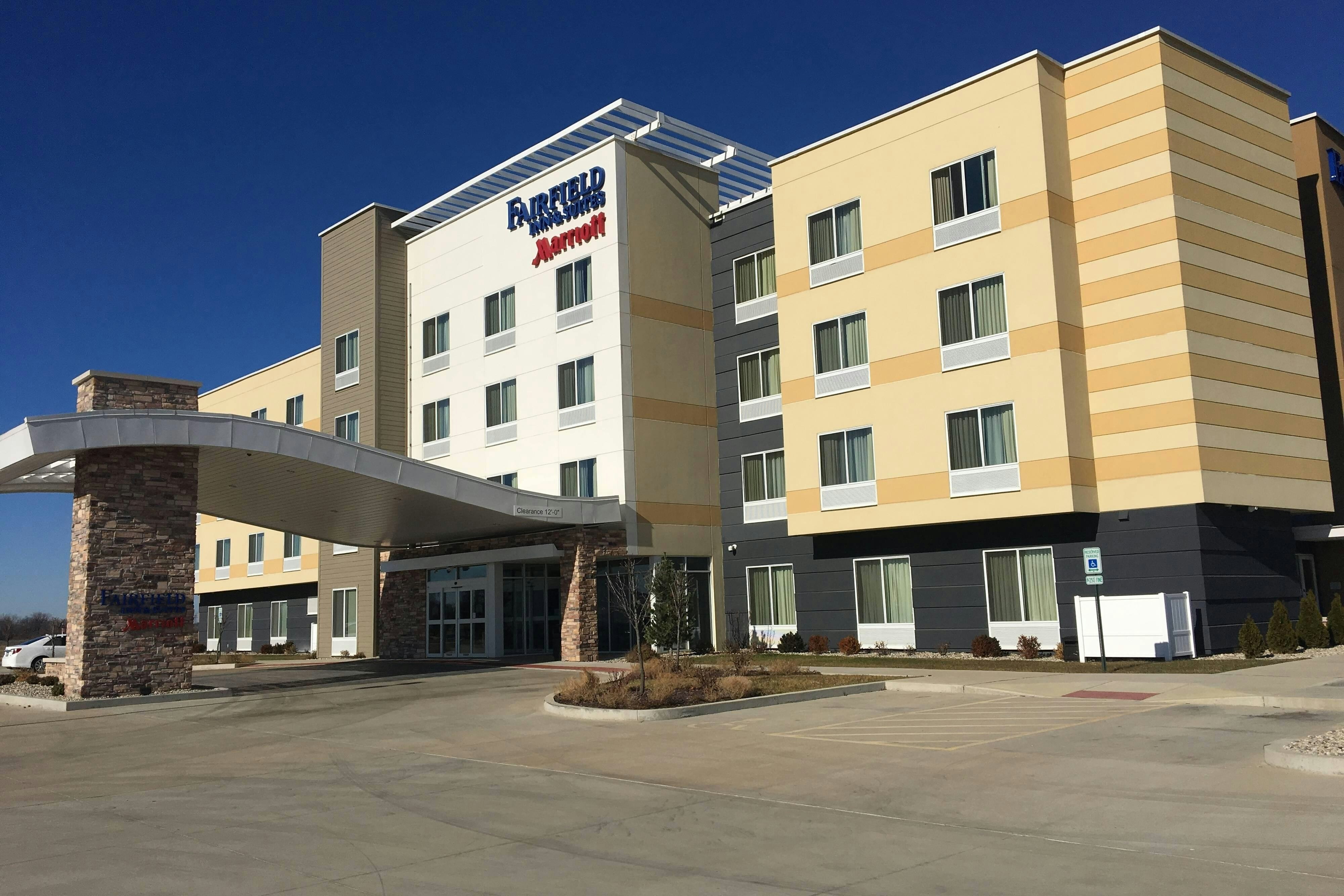 Fairfield Inn Suites St Louis Pontoon Beach Granite City 36/37