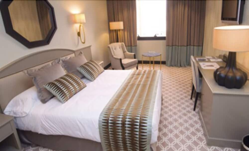 غرفة مفردة، Hotel Bahia 16/17