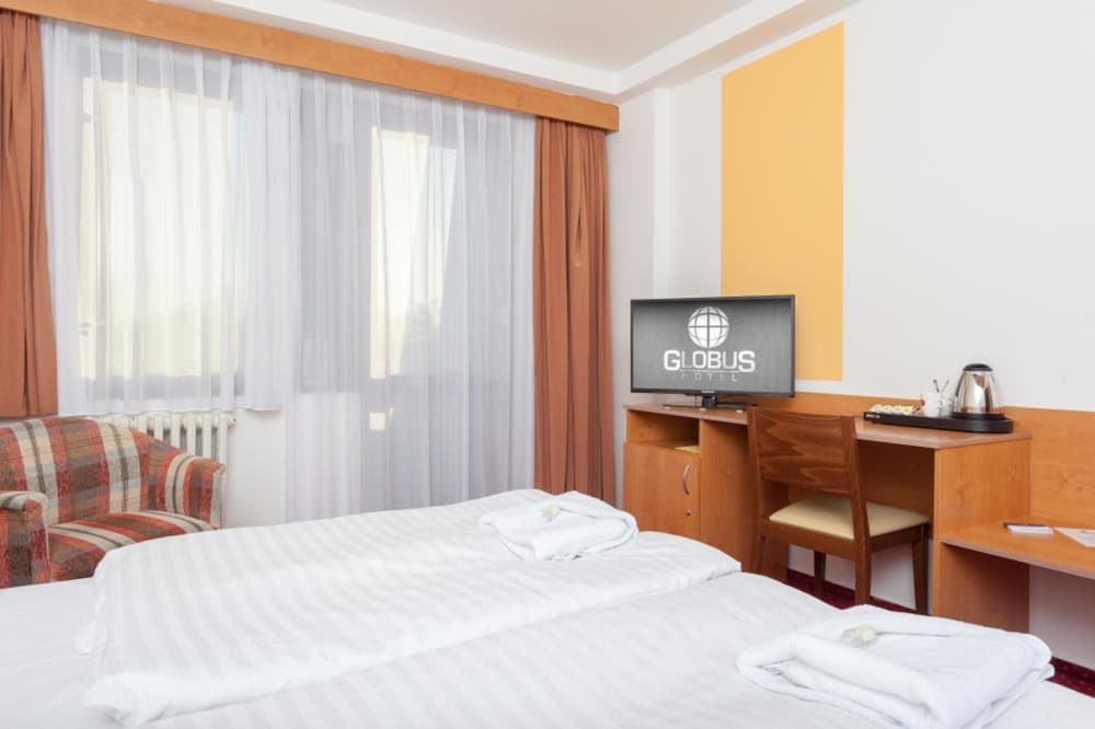Hotel Globus 10/51